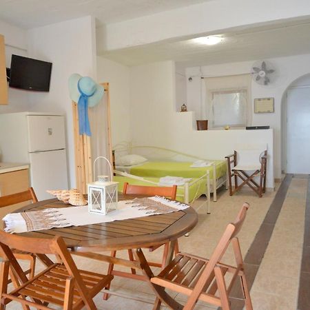 Milos Apartments Kardapis Ground Floor Klima  エクステリア 写真