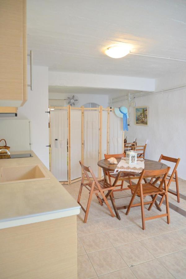 Milos Apartments Kardapis Ground Floor Klima  エクステリア 写真